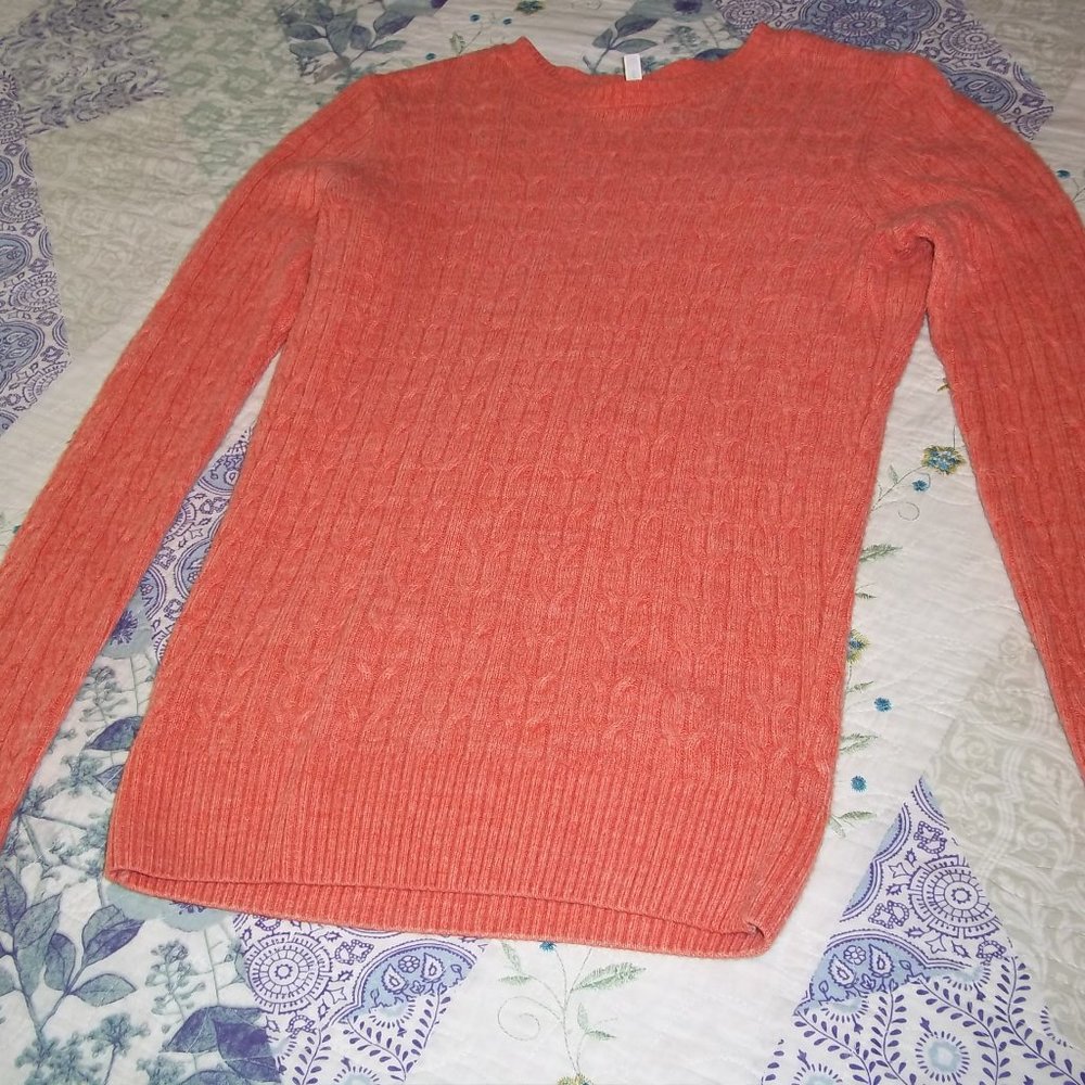 XS Peach colored sweater